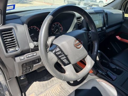 Used 2023 Nissan Frontier PRO-4X w/ Pro-4X Premium Package AWD/4WD image 6