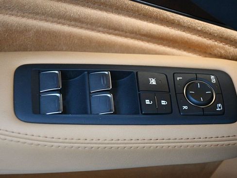 Used 2023 Lexus LS 500 w/ Accessory Package (Z2) image 74