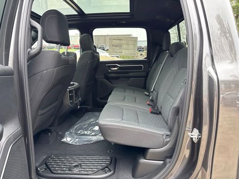 New 2026 RAM 1500 4x4 Crew Cab image 24