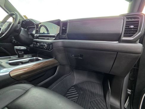 Used 2025 Chevrolet Silverado 1500 LT AWD/4WD image 69