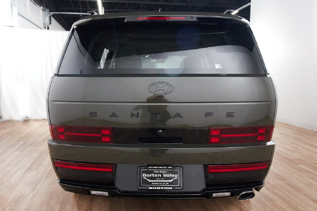 Used 2024 Hyundai Santa Fe Calligraphy AWD/4WD image 4