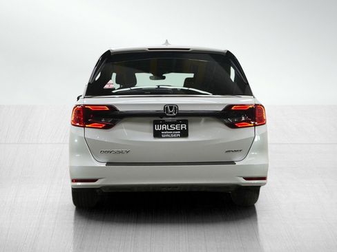 Used 2023 Honda Odyssey Sport image 4