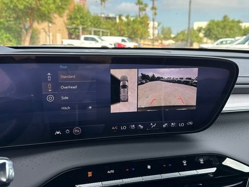 Used 2026 Buick Enclave Avenir w/ Super Cruise Package image 38