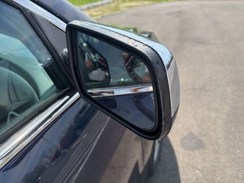 Used 2017 Chevrolet Equinox Premier w/ Enhanced Convenience Package image 6