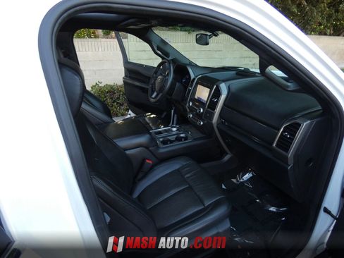 Used 2020 Ford Expedition Max XLT w/ Equipment Group 202A RWD image 41