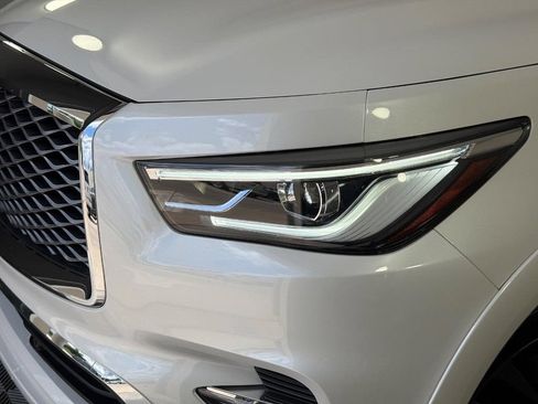 Used 2023 INFINITI QX80 Sensory w/ Cargo Package AWD/4WD image 35