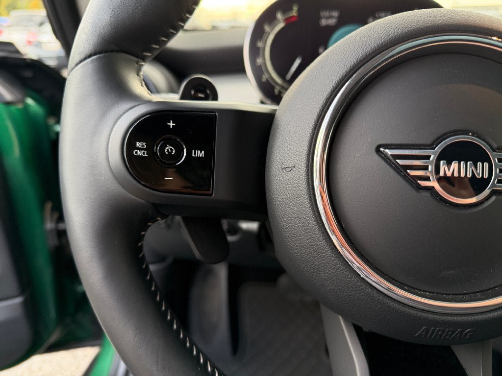 Used 2024 MINI Cooper S FWD image 15