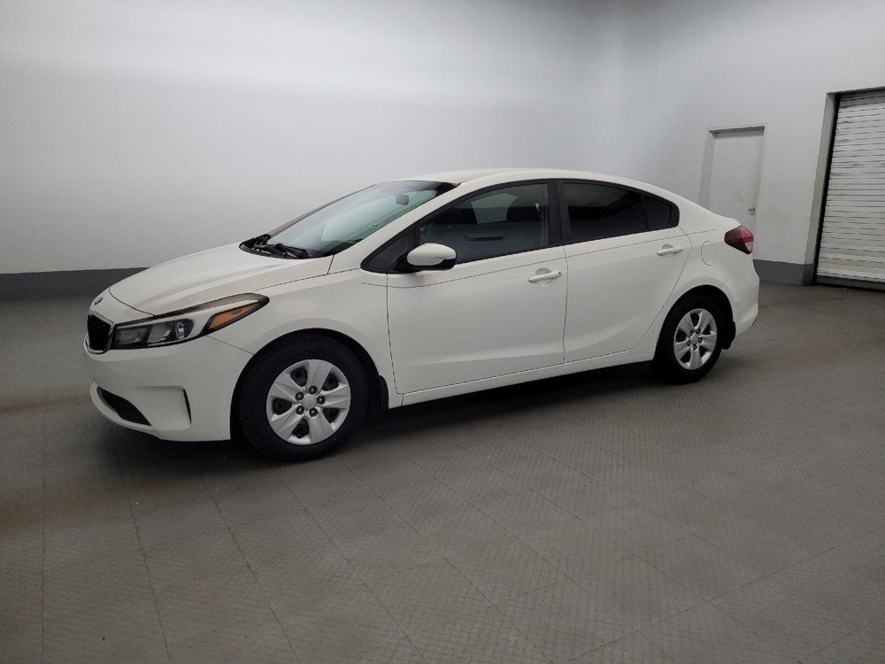Used 2018 Kia Forte LX FWD image 2