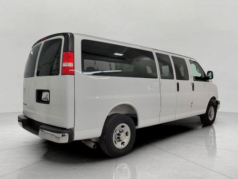 Used 2025 Chevrolet Express 3500 LT w/ LT Preferred Equipment Group image 19