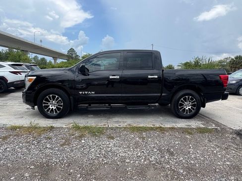 Used 2021 Nissan Titan SV w/ SV Convenience Package RWD image 6