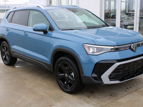 New 2026 Volkswagen Taos SEL AWD/4WD image 1