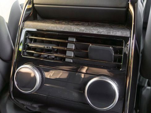 Used 2023 Land Rover Range Rover Sport First Edition image 19