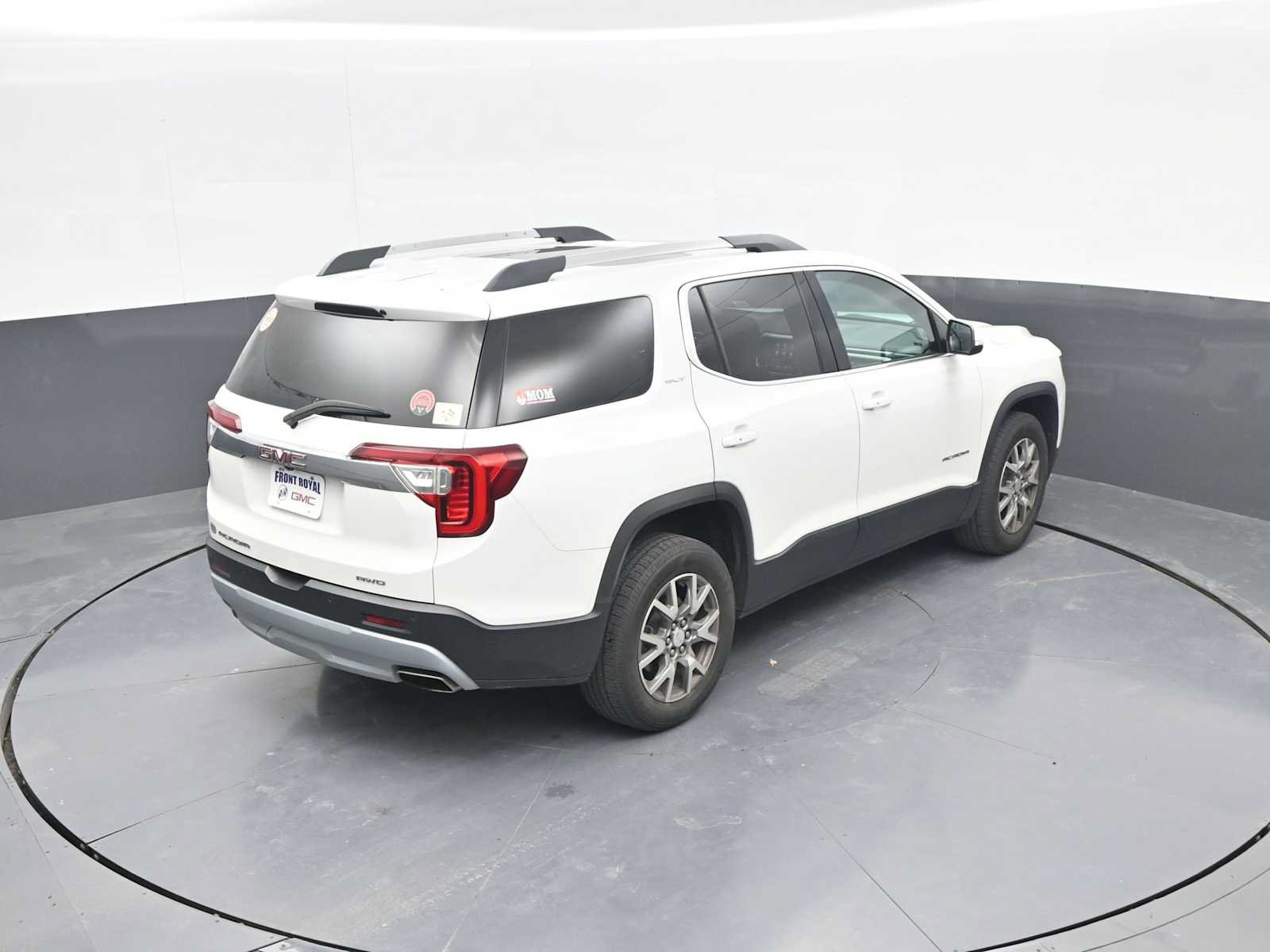 Used 2021 GMC Acadia SLT w/ LPO, Floor Liner Package AWD/4WD image 40