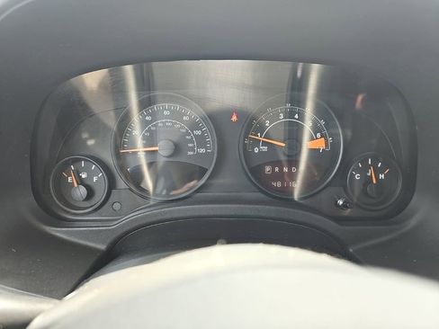 Used 2017 Jeep Patriot High Altitude FWD image 28