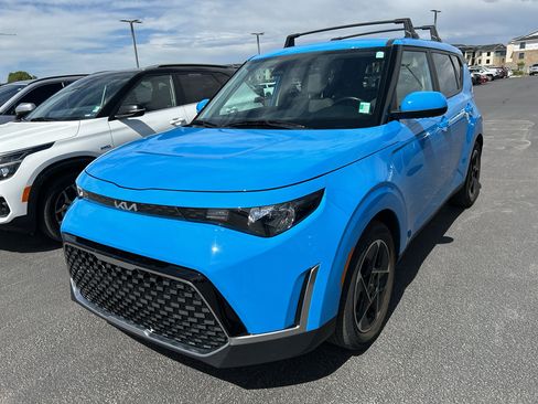 Certified 2023 Kia Soul EX FWD image 1