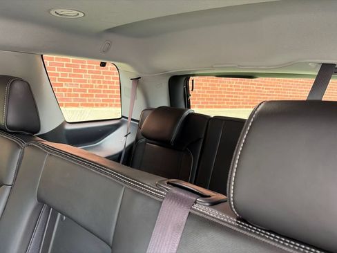 Used 2016 GMC Yukon Denali w/ Open Road Package AWD/4WD image 8