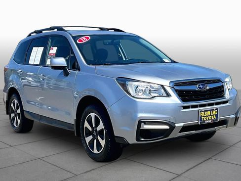 Used 2018 Subaru Forester 2.5i Premium w/ Protection Package #1A AWD/4WD image 2