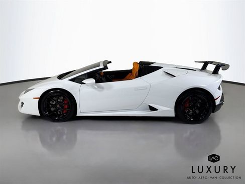 Used 2019 Lamborghini Huracan LP 580-2 RWD image 9