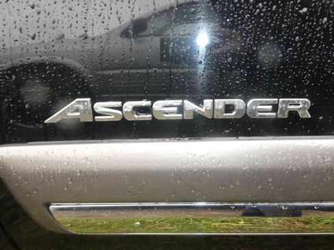 Used 2003 Isuzu Ascender S image 12