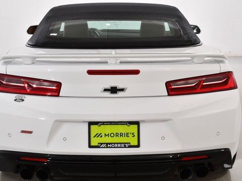 Used 2017 Chevrolet Camaro SS image 13