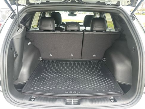 New 2025 Jeep Compass Latitude w/ Convenience Group image 55