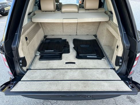 Used 2014 Land Rover Range Rover Autobiography image 27