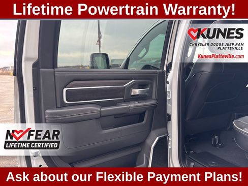 Used 2026 RAM 2500 Laramie AWD/4WD image 23