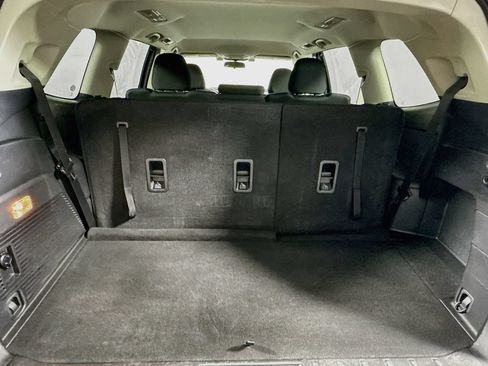 Used 2022 Subaru Ascent Premium AWD/4WD image 26