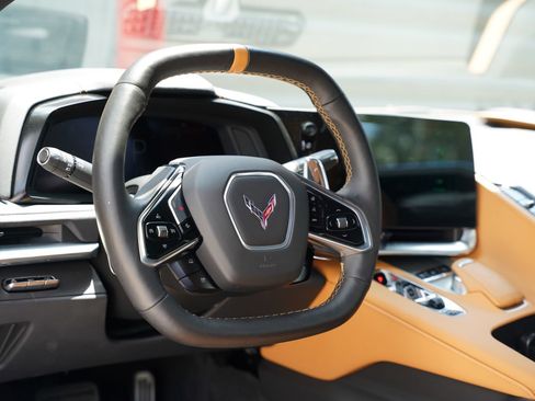 Used 2024 Chevrolet Corvette Stingray Preferred Conv w/ Battery Protection Package RWD image 21