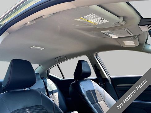 Used 2023 Nissan Altima 2.5 SR FWD image 19