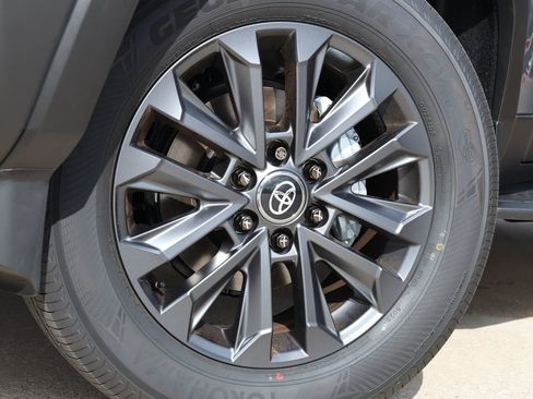 New 2026 Toyota Land Cruiser w/ Premium Package AWD/4WD image 12