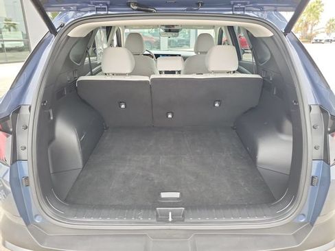 Used 2025 Hyundai Tucson SEL FWD image 28