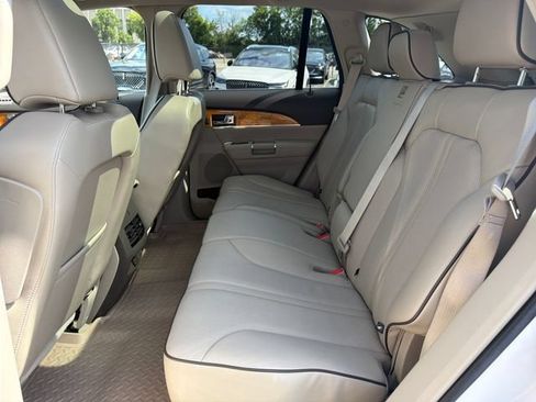 Used 2011 Lincoln MKX AWD w/ 102A Rapid Spec Order Code image 31