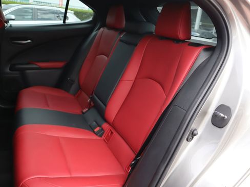 Used 2022 Lexus UX 200 F Sport FWD image 29