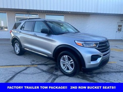 Used 2024 Ford Explorer XLT w/ Class IV Trailer Tow Package AWD/4WD image 1