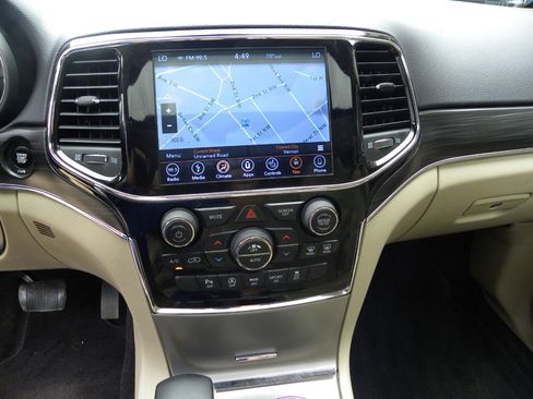 Used 2019 Jeep Grand Cherokee Limited RWD image 20