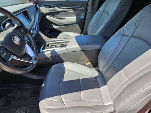 Used 2023 Buick Enclave Essence w/ Trailering Package, 5000 lbs. FWD image 10