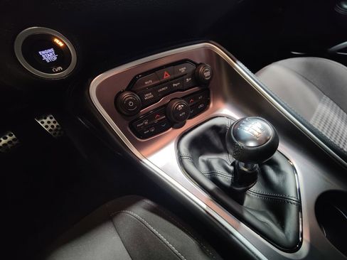 Used 2021 Dodge Challenger R/T Scat Pack image 29