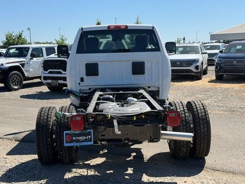 New 2026 RAM 4500 Tradesman AWD/4WD image 11