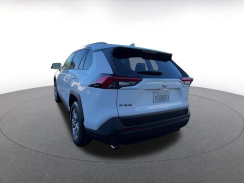 Used 2025 Toyota RAV4 XLE image 11