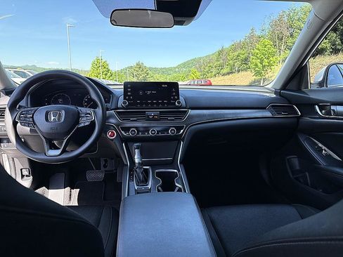 Used 2019 Honda Accord LX image 20