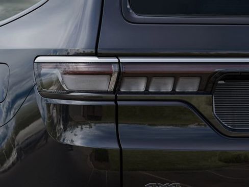 New 2026 Jeep Grand Wagoneer 4WD image 5