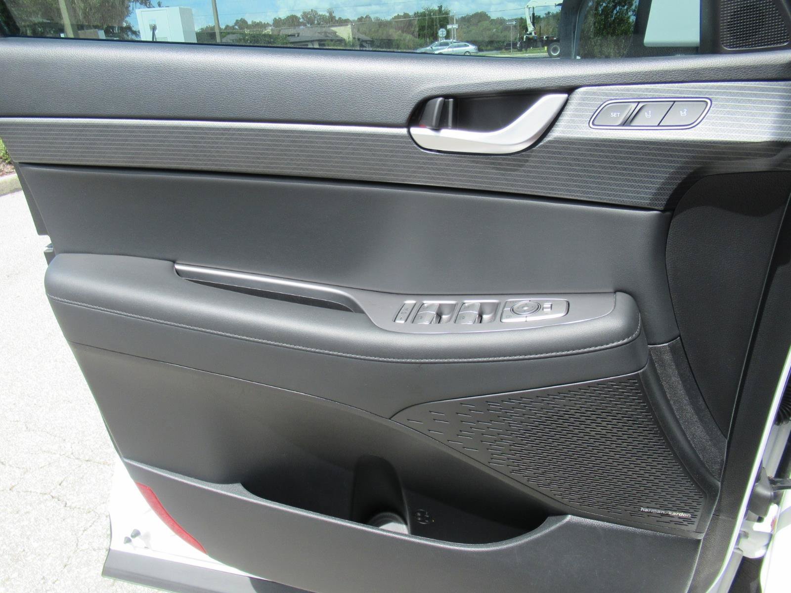 Used 2023 Hyundai Palisade Limited FWD image 22
