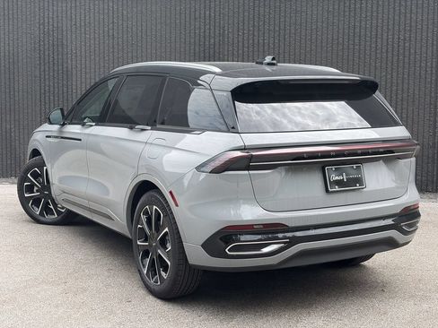 New 2026 Lincoln Nautilus Reserve AWD/4WD image 5
