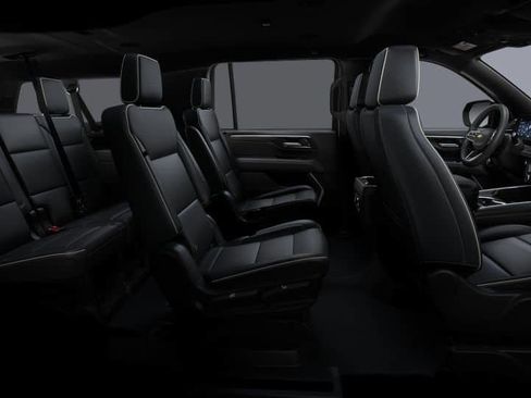 New 2025 Chevrolet Suburban Premier image 34