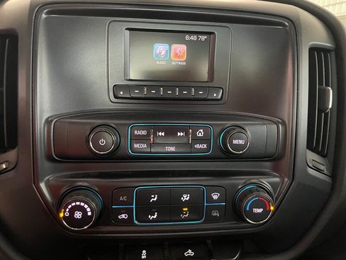 Used 2017 Chevrolet Silverado 1500 W/T AWD/4WD image 14