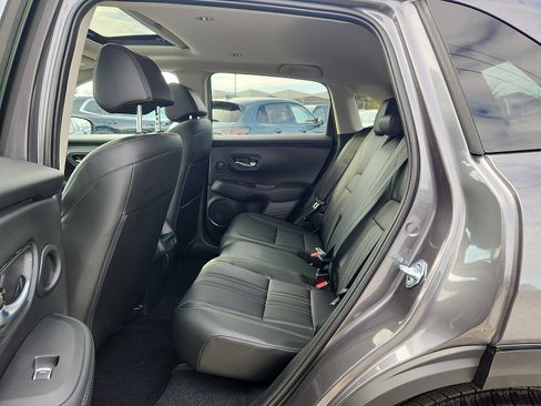 New 2026 Honda HR-V EX-L image 6