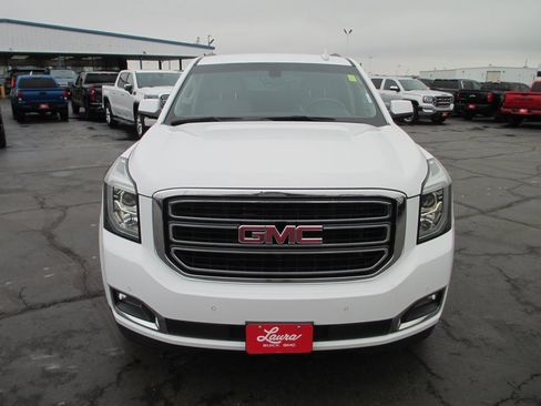 Used 2017 GMC Yukon SLE w/ SLE Value Package image 10