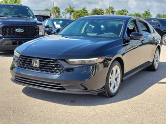 Used 2025 Honda Accord LX video 3