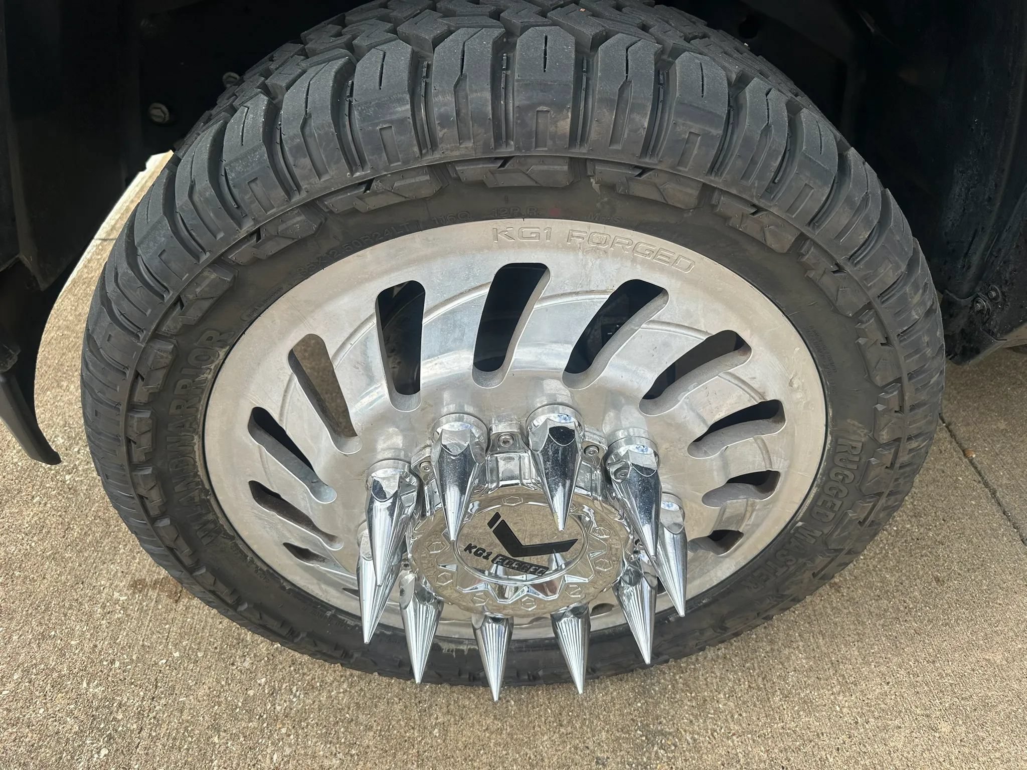 Used 2019 RAM 3500 Limited AWD/4WD image 3